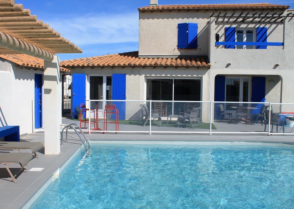 Hotel Le Bleu Marine Saintes-Maries-de-la-Mer Exterior foto